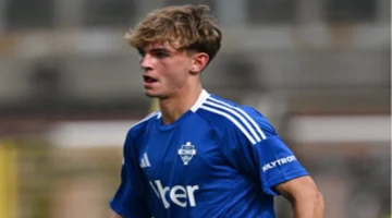 مستقبل نيكو باز في كومو يتجه نحو البقاء لموسم إضافي واحد